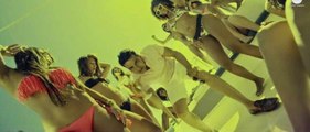 ALCOHOLIC Full video by Yo Yo Honey Singh, Akshay Kumar