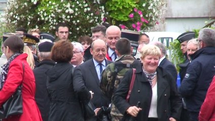Jean-Yves Le Drian,  Ministre de la Défense, à  Sainte-Anne-d'Auray le 16 octobre 2014