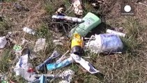Ucraina, volo MH17: gli effetti personali delle vittime trasportati a Kharkiv