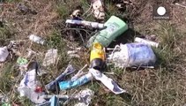 Ukrayna'da düşen uçakta bulunan yolcu eşyaları 3 ay sonra toplandı