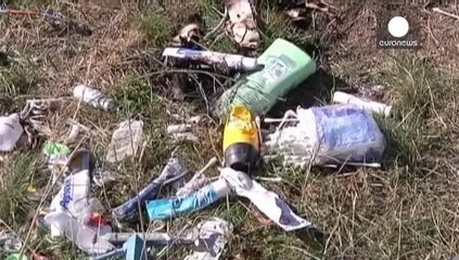 Ukraine : les effets personnels des victimes du crash MH17 en sûreté