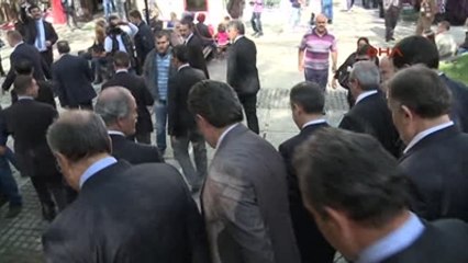 Bursa Bakan Kılıç?tan Cami Avlusunda Sigara İçen Vatandaşa Uyarı