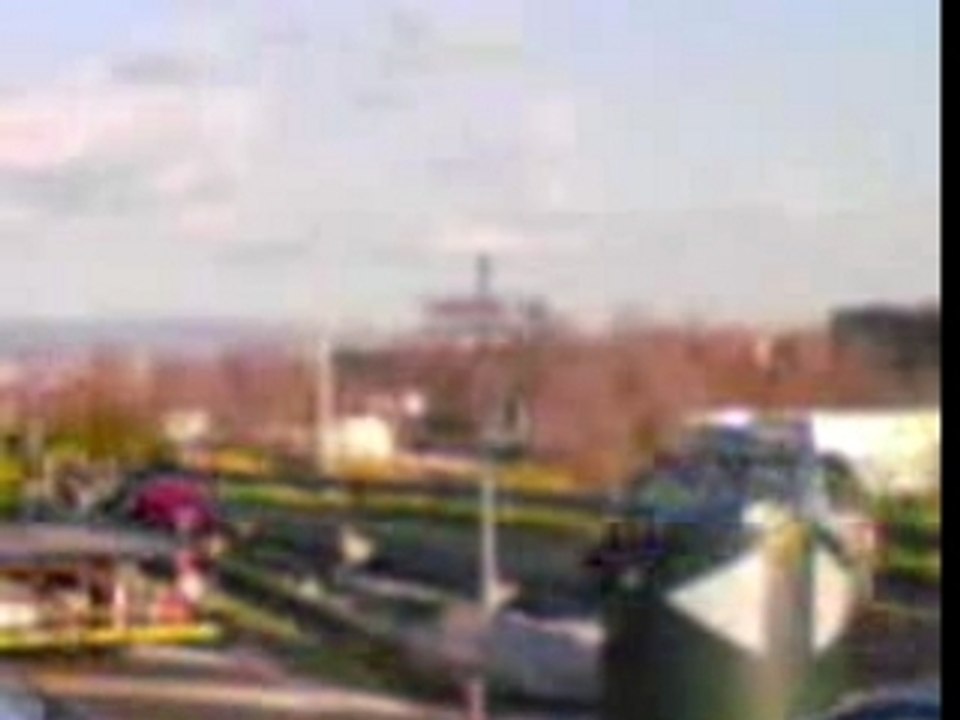 V02-16-07_16.47