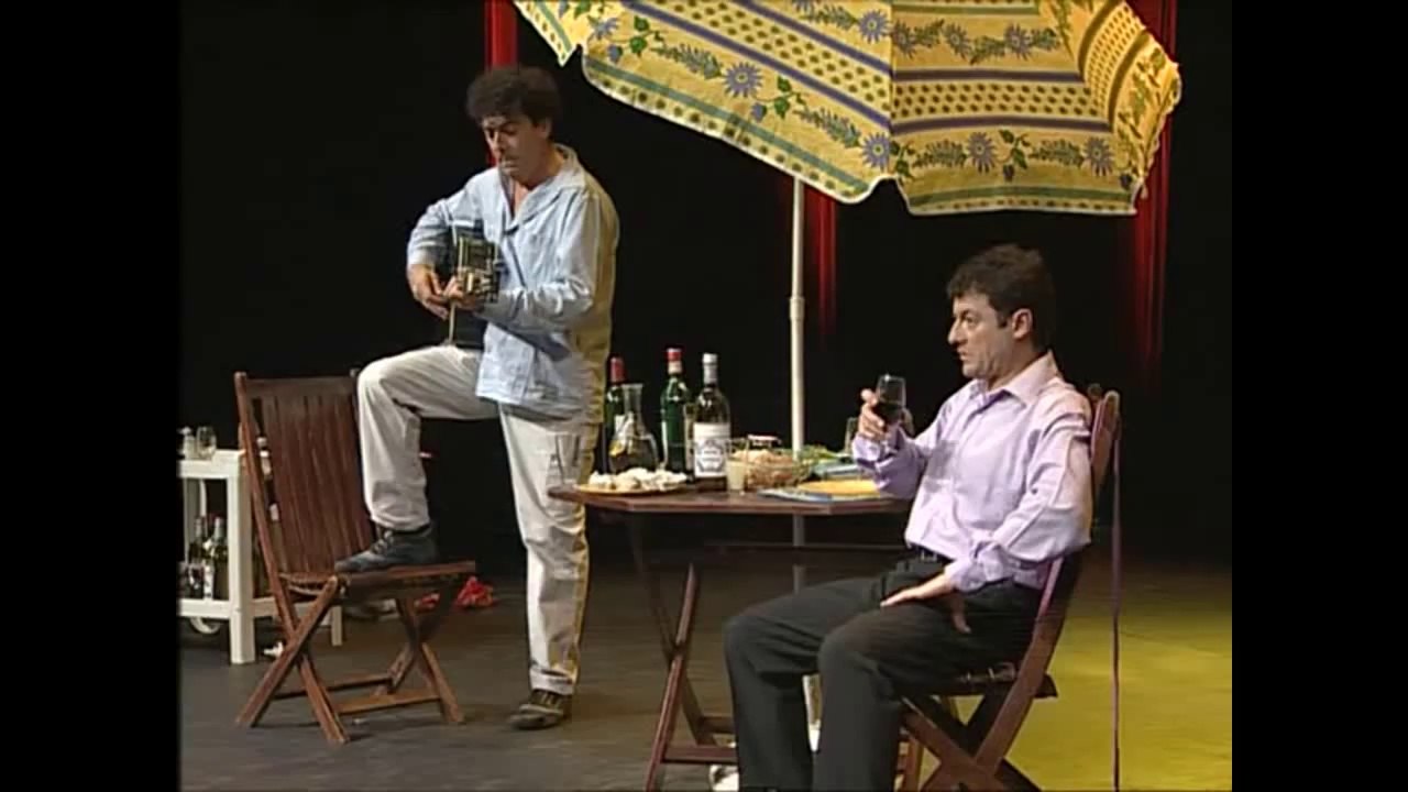 Les chevaliers du fiel (Repas De Famille) Toi + Toi + Toi + Moi ça fait vous.avi