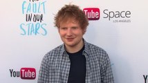 Ed Sheeran Boasts About Courteney Cox and Jennifer Aniston's 'Normalcy'