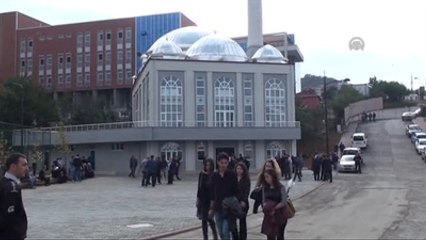 Beü İlahiyat Fakültesi Tatbikat Camisi İbadete Açıldı