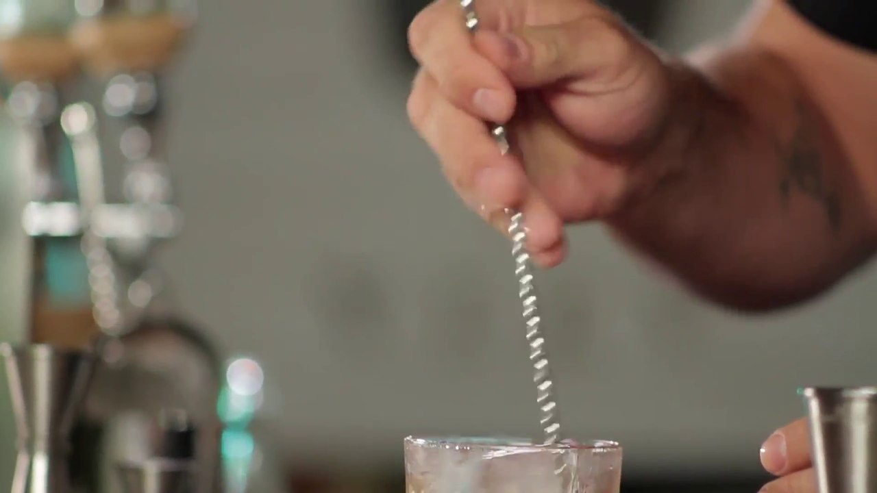 VEEV Negroni Cocktail