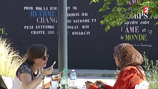 Un homme crée 14 emplois dans une cité de Seine-Saint-Denis