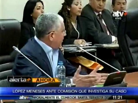 Óscar López Meneses se negó a declarar en el Congreso