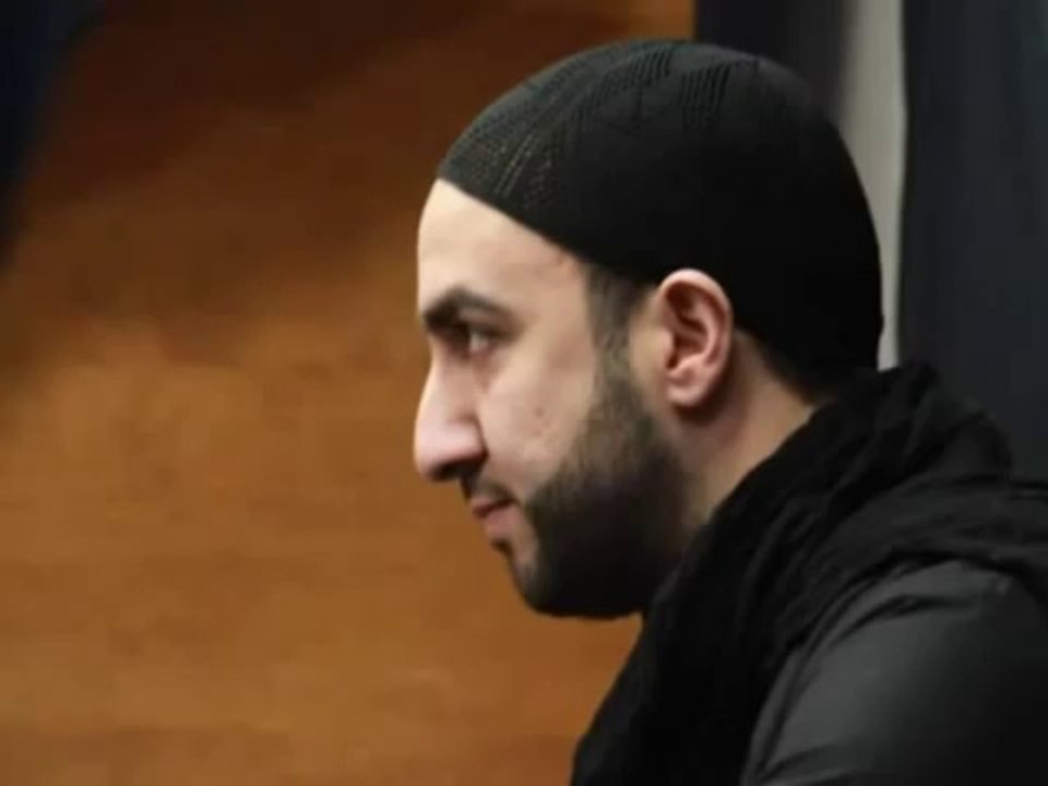 Sayed Ammar Nakshawani Muharram 2008 - A reply to Dr.Zakir Naik Complete