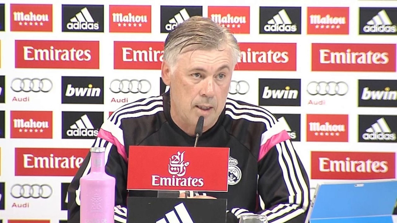 Ancelotti: 'Ronaldo spielt auf links!'