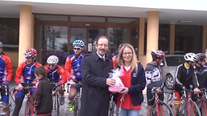 Çocuk Felci İçin Pedal Çeviriyorlar