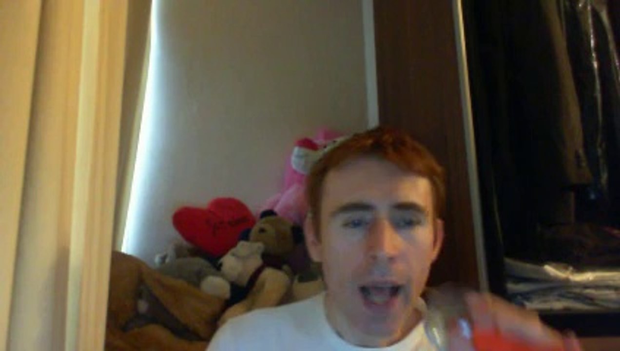 Wiwi égratigne "white light" de George Michael