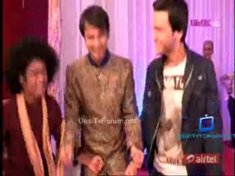 Happy Diwali Indiawale Heroes 18th October 2014 Video Watch pt1