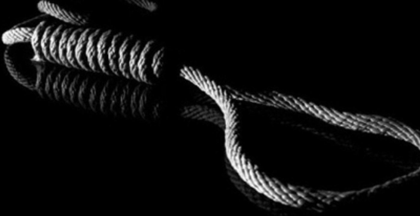 İnşaat İskelesine Kendini Astı