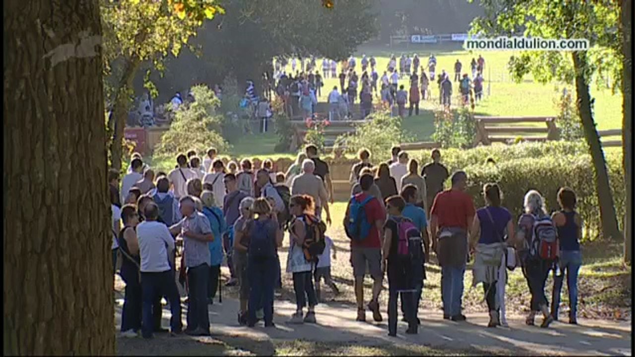 Mondial du Lion - cross 7 ans  (les cavaliers de tête)