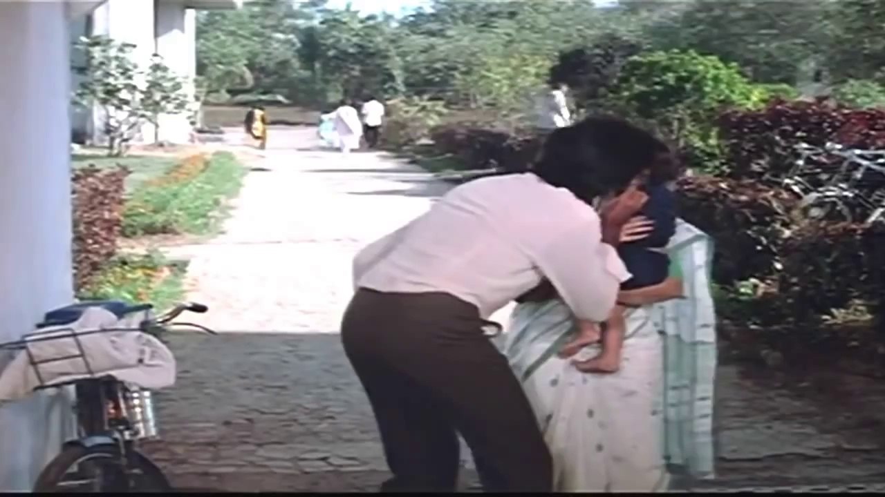Manzilen_Apni_Jagah_Hain_Raaste_-_Kishore_Kumar_-_Sharaabi_1984_H_D