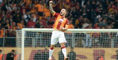 Sneijder: Volkan Demirel Şutlarımı Çıkaramazdı