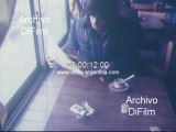 DiFilm - Puesto con venta de diarios y revistas en la calle 1980
