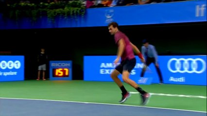 Dimitrov prima fa una magia, poi si ripete!