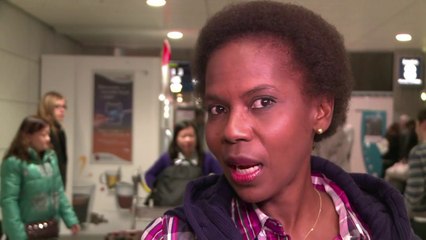 Ebola: França começa a examinar passageiros da Guiné