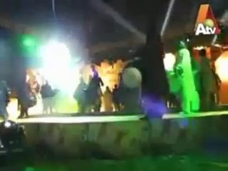 Sain Tanveer Rocks world best Dhol player with 50 dholi at time on stage