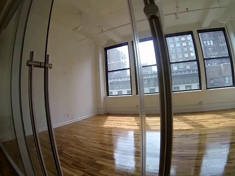 24TH & LEXINGTON AVE 5,186 SF BRIGHT MOVE-IN CONDITION OFFICE LOFT