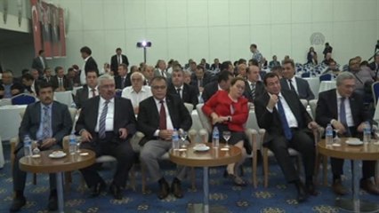 Bahçeli, "Belediye Başkanları Toplantısı"Nın Kapanış Oturumuna Katıldı