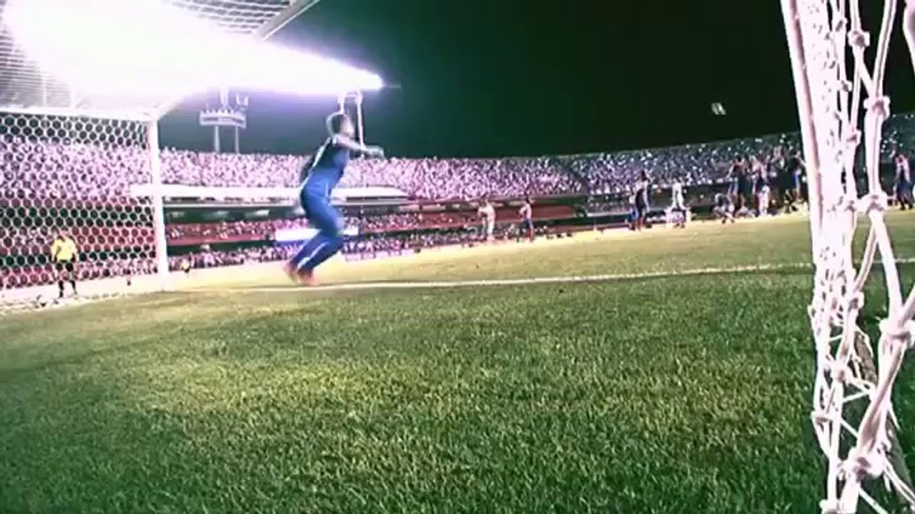Rogerio Ceni Fantastic Free Kick Golazo! Sao Paulo vs Bahia 1-0