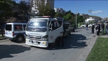 Otomobil İkiye Ayrıldı: 4 Yaralı