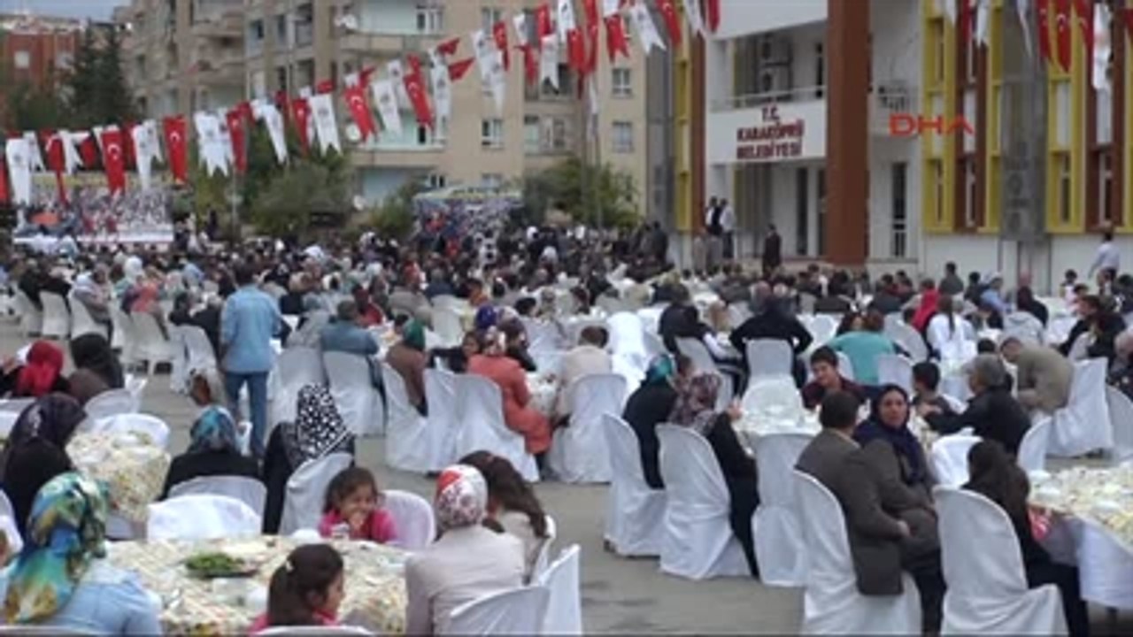 Şanlıurfa'da 5 Bin Kişiye Kuru Fasulye ve Pilav İkramı