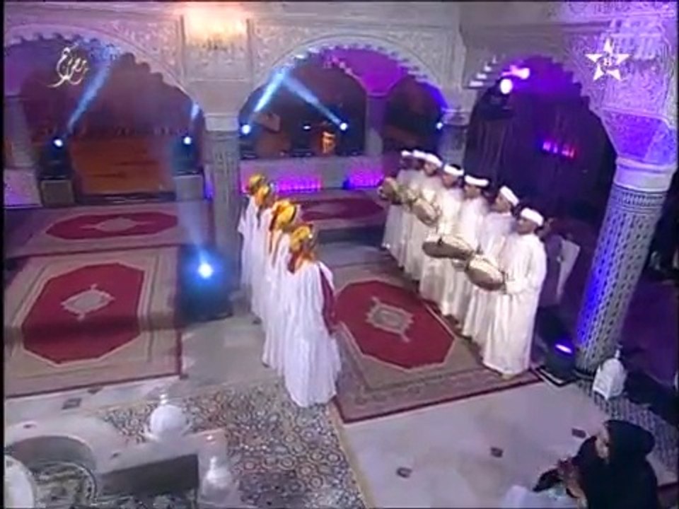 Boukiss 2014 - Amoud amazigh - Tamazight TV‬ - YouTube