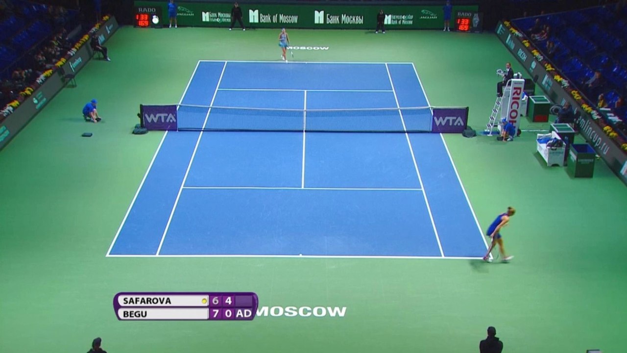 Moskau: Außenseiterin trotzt Safarova