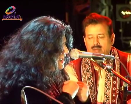 Man Kunto Maula- Abida Parveen Live.