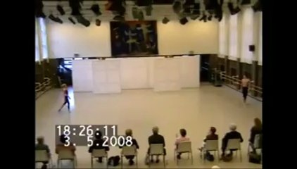 Lidia réussit son examen final à l'école de danse de Hambourg 🎓