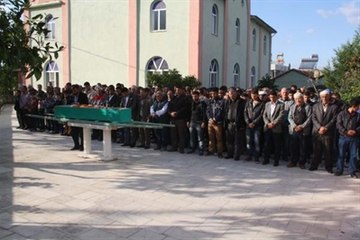 Damat Düğün Günü Trafik Kazasında Öldü (2)