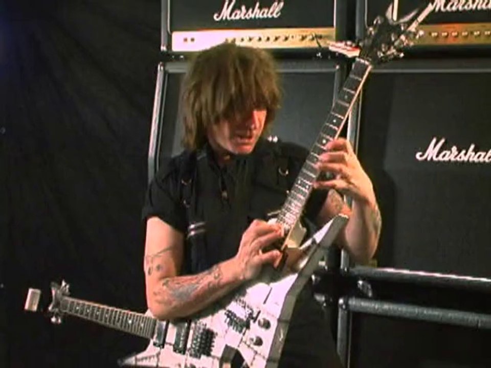 Michael Angelo Batio - The Double-guitar solo