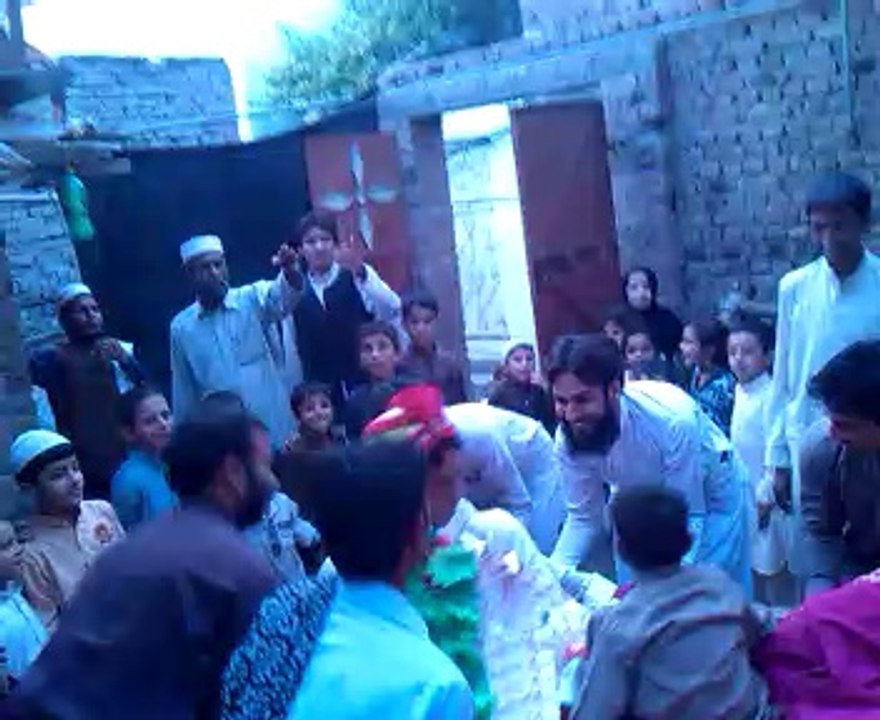 VID_20141018_172827.3gp