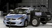 Hyundai Accent Yandan Çarpışma Testi