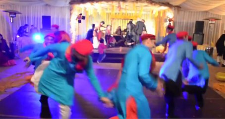 Wedding Dance - Best Mehndi Dance  - Pungi