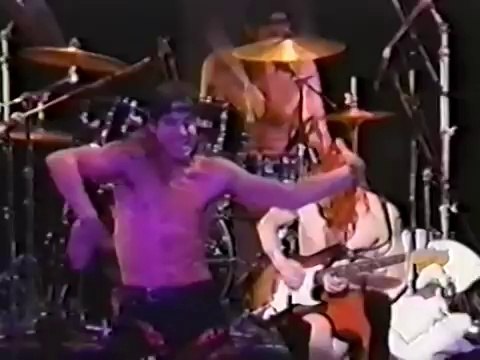 Red Hot Chili Peppers - Japan, Kawasaki City (Club Citta) 1990-01-26 Part.2