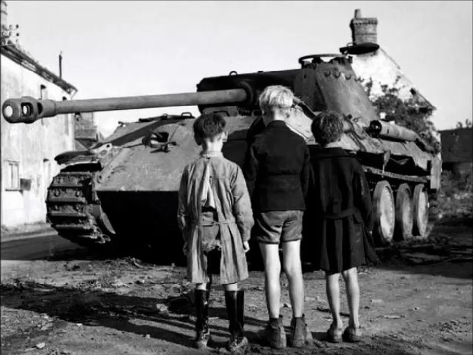 Entre Deux Guerres - A3/ This Time