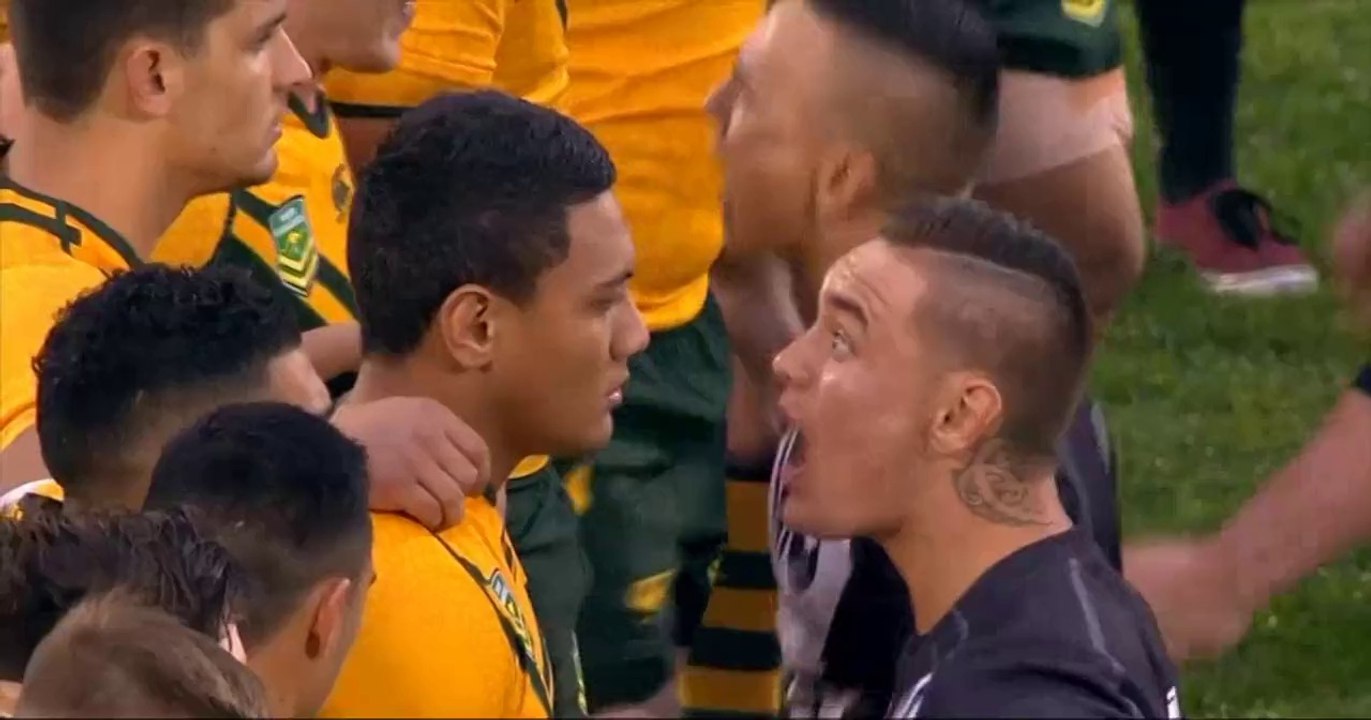 XIII : Le haka le plus agressif de tous les temps entre les jeunes Néo-Zélandais et Australiens ?