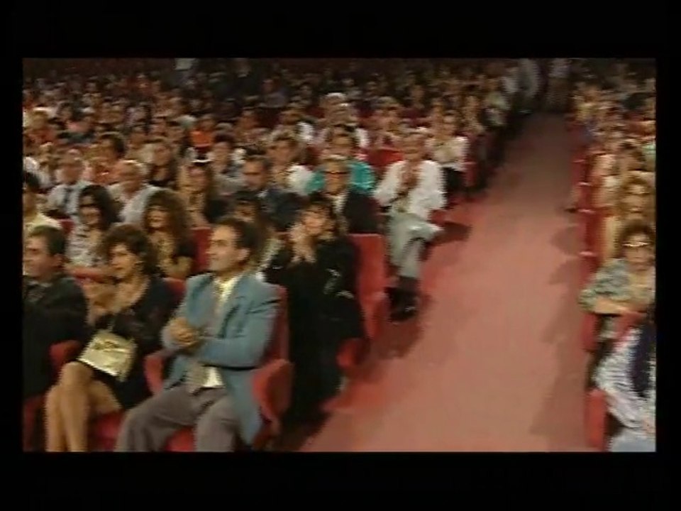 وائل كفوري ونوال الزغبي - مين حبيبي أنا