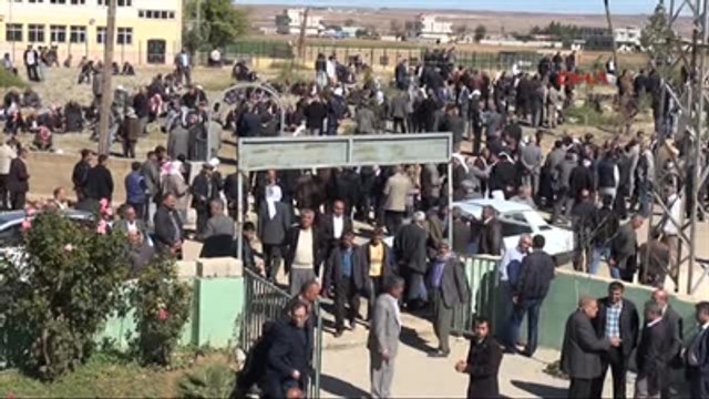 Şanlıurfa Baba Oğul Yan Yana Defnedildi