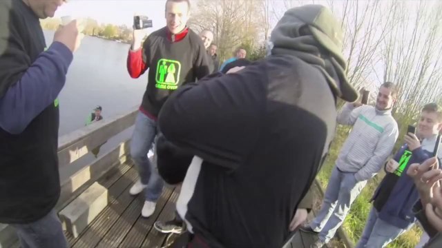 Fake saut à l'élastique