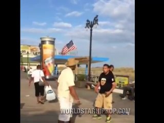 Petite altercation sur la plage