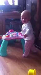 Ne pas éternuer à côté de ce bébé