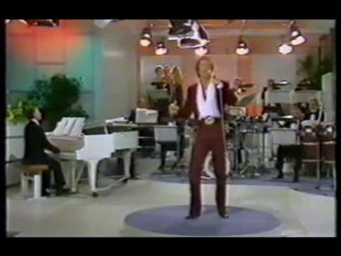 Tom Jones - Delilah / Interview / Here Where The Heart Is - 1983 LIVE