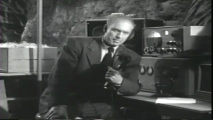 Flying Disc Man From Mars Chapter 3: Death Rides the Stratosphere - ComicWeb Serial Cliffhanger Theater